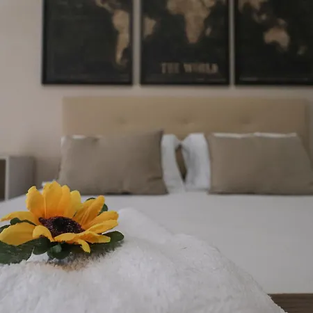 Apartament Trastevere - La Maison Du Monde