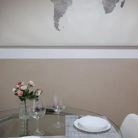 Trastevere - La Maison Du Monde