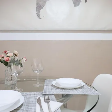 Apartament Trastevere - La Maison Du Monde